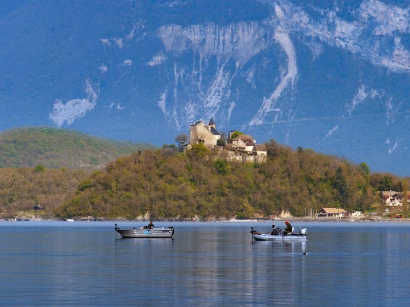 Pêche au lac du Bourget